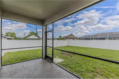 819 SW 14th Pl, Cape Coral, FL 33991 - Photo 20