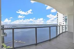 3000 Oasis Grand Blvd, Fort Myers, FL 33916 - Photo 32
