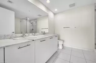 3000 Oasis Grand Blvd, Fort Myers, FL 33916 - Photo 20