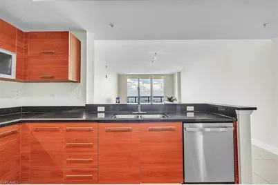 3000 Oasis Grand Blvd #2802, Fort Myers, FL 33916 - Photo 14