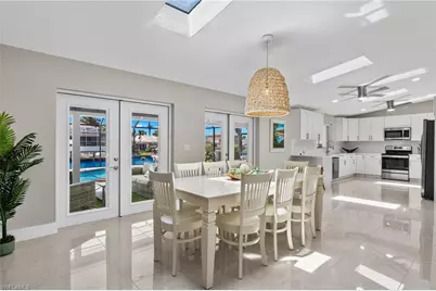 482 Tradewinds Ave, Naples, FL 34108 - Photo 8