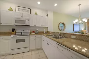 7940 Mahogany Run Ln, Naples, FL 34113 - Photo 6