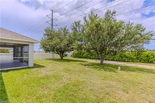 520 NW 24th Ave, Cape Coral, FL 33993 - Photo 22