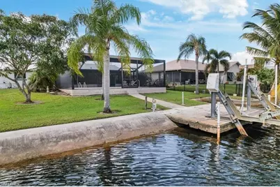 6128 Cocos Dr, Fort Myers, FL 33908 - Photo 14