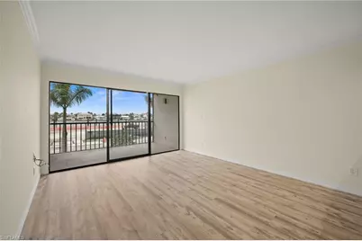 260 Southbay Dr #207, Naples, FL 34108 - Photo 8