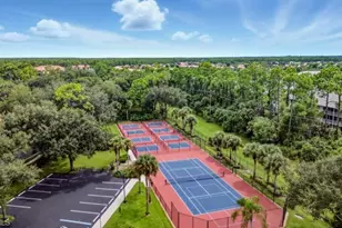 145 Robin Hood Cir, Naples, FL 34104 - Photo 32