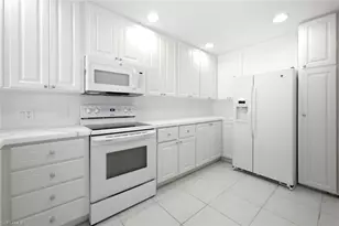 29002 Alessandria Cir, Bonita Springs, FL 34135 - Photo 14
