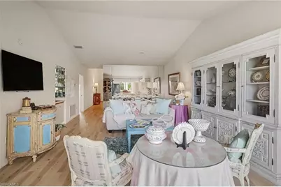 6045 Chardonnay Ln #302, Naples, FL 34119 - Photo 8