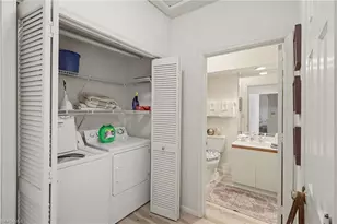 6045 Chardonnay Ln, Naples, FL 34119 - Photo 18
