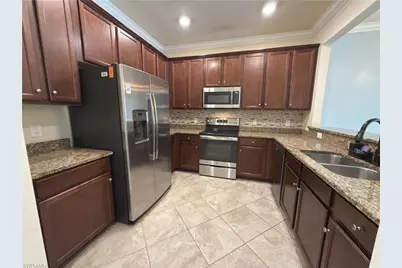 10224 Via Colomba Cir, Fort Myers, FL 33966 - Photo 4