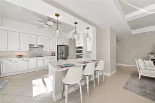 583 Avellino Isles Cir, Naples, FL 34119 - Photo 2