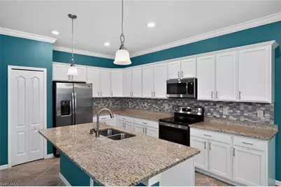 4295 Bluegrass Dr, Fort Myers, FL 33916 - Photo 4