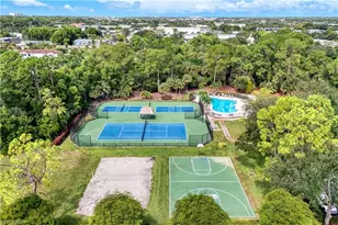 325 Dover Pl, Naples, FL 34104 - Photo 34