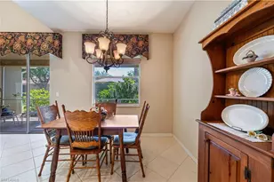 3911 Aurora Ct, Naples, FL 34116 - Photo 10