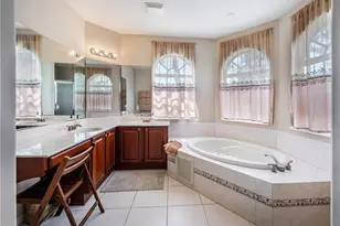 3911 Aurora Ct, Naples, FL 34116 - Photo 24