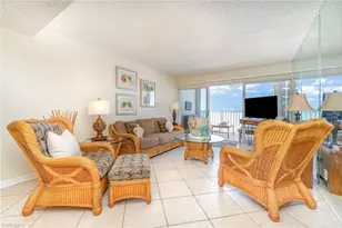 3443 Gulf Shore Blvd N, Naples, FL 34103 - Photo 2
