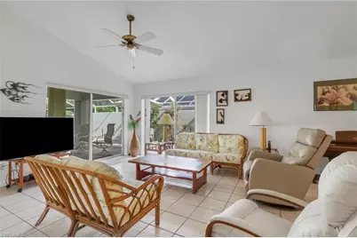11011 Linnet Ln, Naples, FL 34119 - Photo 10