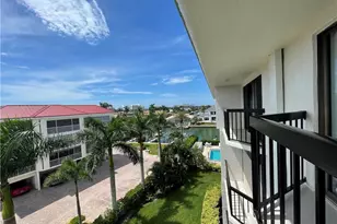 845 Collier Ct, Marco Island, FL 34145 - Photo 8
