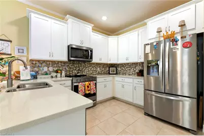 1113 Rolling Brook Ln, Naples, FL 34114 - Photo 10