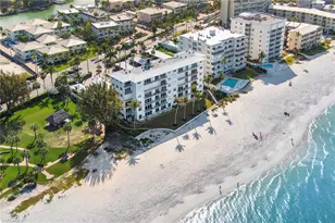 2011 Gulf Shore Blvd N, Naples, FL 34102 - Photo 28
