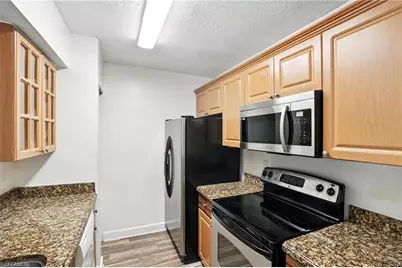 201 Santa Clara Dr #5, Naples, FL 34104 - Photo 8