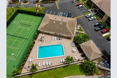 5321 Summerlin Rd #2112, Fort Myers, FL 33919 - Photo 12