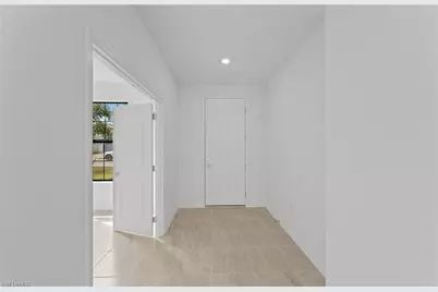 3853 Passion Vine Dr, Alva, FL 33920 - Photo 12
