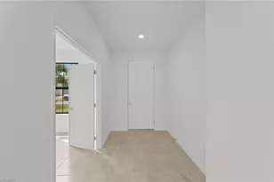 3853 Passion Vine Dr, Alva, FL 33920 - Photo 12