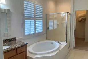 5583 Lago Villaggio Way, Naples, FL 34104 - Photo 8