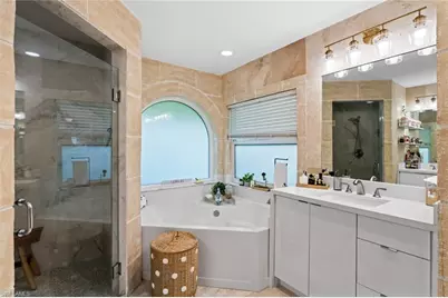 1638 NW 38th Pl, Cape Coral, FL 33993 - Photo 18