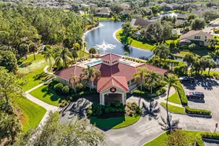 315 Burnt Pine Dr, Naples, FL 34119 - Photo 26