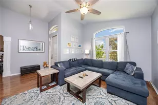 315 Burnt Pine Dr, Naples, FL 34119 - Photo 2