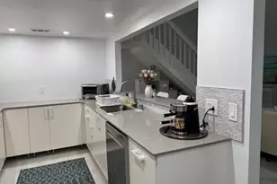 3355 Timberwood Cir, Naples, FL 34105 - Photo 24