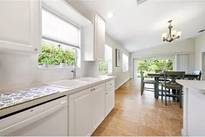 7405 Emilia Ln, Naples, FL 34114 - Photo 10