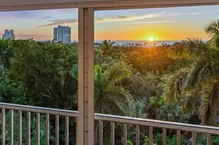 5550 Heron Point Dr, Naples, FL 34108 - Photo 2