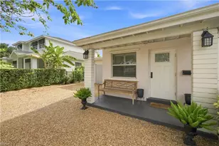 1342 11th St N, Naples, FL 34102 - Photo 2