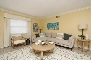 940 3rd St S, Naples, FL 34102 - Photo 2