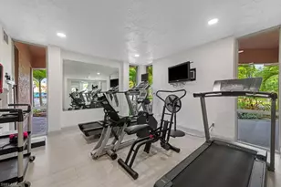 200 Turtle Lake Ct, Naples, FL 34105 - Photo 18