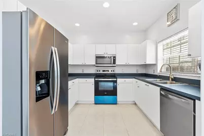 3308 Lisa Ln #2, Naples, FL 34109 - Photo 10