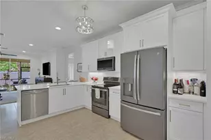 13466 Kent St, Naples, FL 34109 - Photo 6