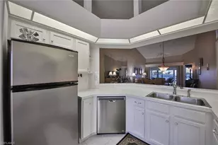 28068 Cavendish Ct, Bonita Springs, FL 34135 - Photo 6