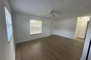 1124 Highlands Dr, Naples, FL 34103 - Photo 2