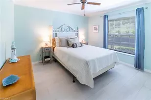 774 Wiggins Lake Dr, Naples, FL 34110 - Photo 14
