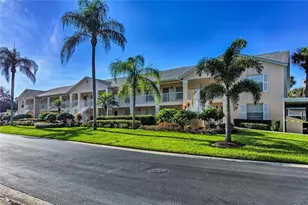 774 Wiggins Lake Dr, Naples, FL 34110 - Photo 22