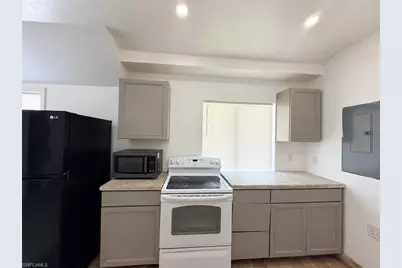 19751 Adams Rd, Fort Myers, FL 33908 - Photo 36