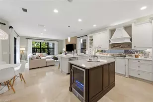 2882 Cinnamon Bay Cir, Naples, FL 34119 - Photo 14
