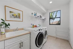 2882 Cinnamon Bay Cir, Naples, FL 34119 - Photo 24