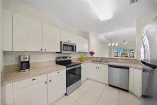 7804 Regal Heron Cir, Naples, FL 34104 - Photo 4
