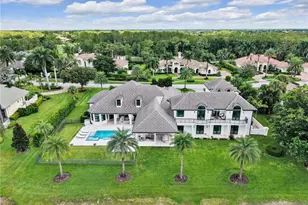 6536 Highcroft Dr, Naples, FL 34119 - Photo 4
