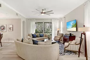 2847 Tiburon Blvd E, Naples, FL 34109 - Photo 4